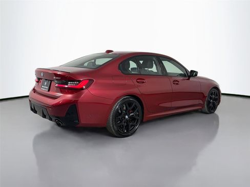 Certified 2025 BMW 330i xDrive Sedan w/ M Sport Package AWD/4WD image 5