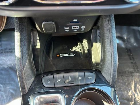 Used 2021 Chevrolet TrailBlazer RS w/ Sun and Liftgate Package image 27