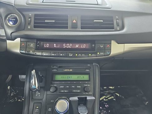 Used 2012 Lexus CT 200h Premium FWD image 20
