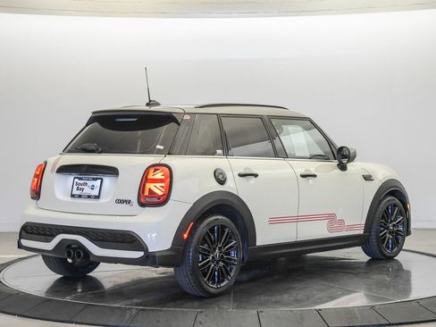 Used 2023 MINI Cooper S FWD image 4