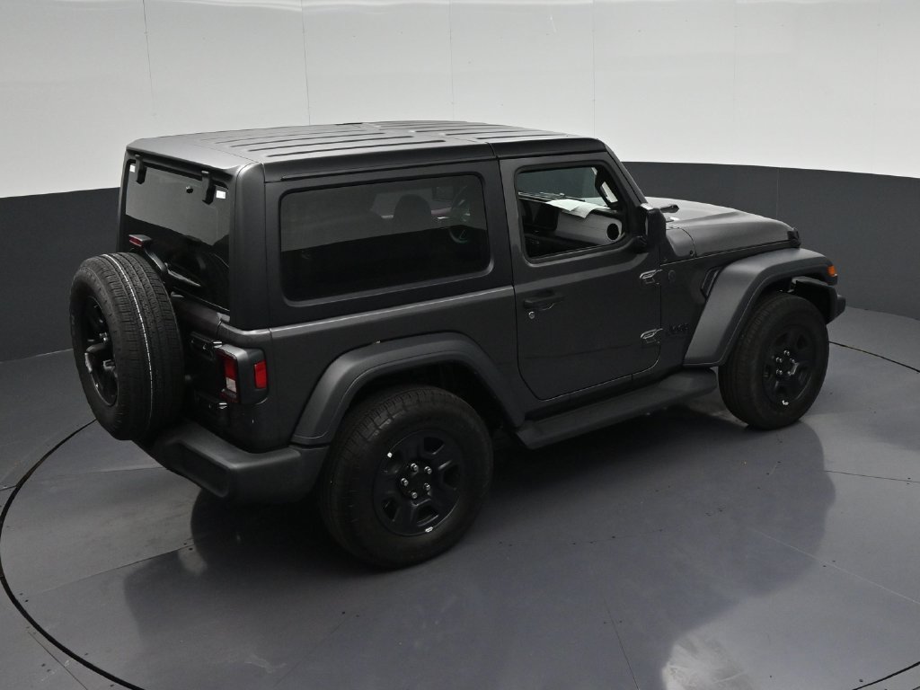 Used 2026 Jeep Wrangler Sport AWD/4WD image 17