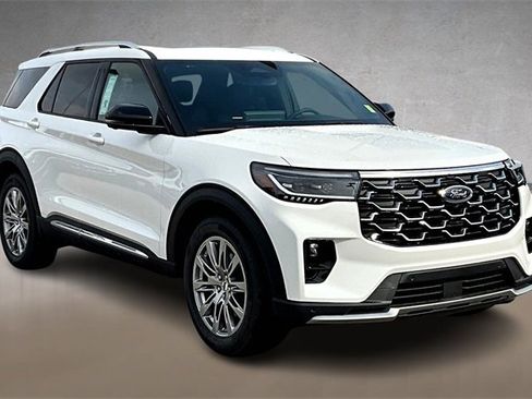 New 2025 Ford Explorer Platinum image 2