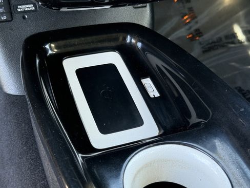 Used 2016 Toyota Prius Four Touring image 24