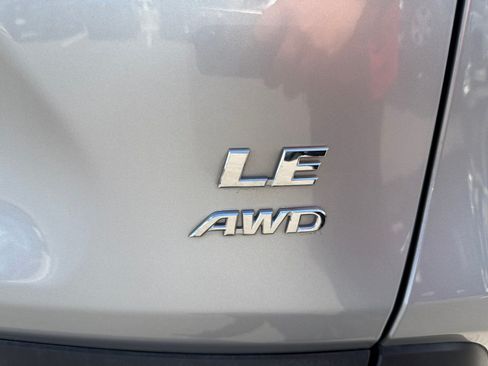 Certified 2025 Toyota RAV4 LE AWD/4WD image 23