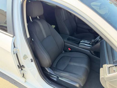 Used 2019 Honda Civic LX image 33