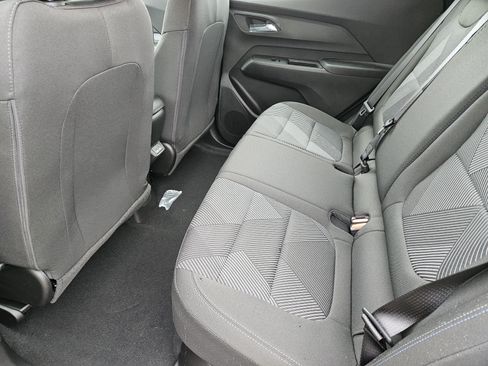 New 2027 Chevrolet Bolt LT w/ Comfort Package FWD image 19