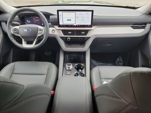 New 2026 Ford Explorer Active w/ Active Comfort Package AWD/4WD image 21