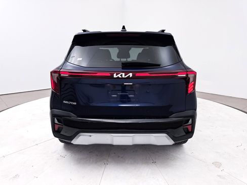 Certified 2024 Kia Seltos EX image 15