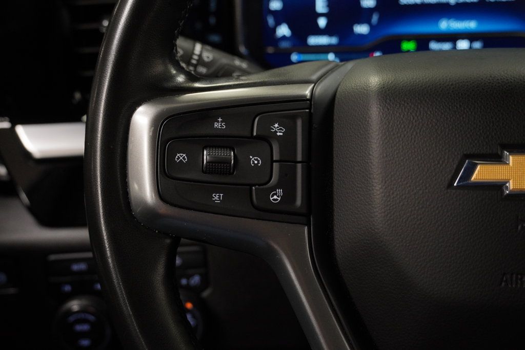 Used 2024 Chevrolet Silverado 1500 LT AWD/4WD image 30
