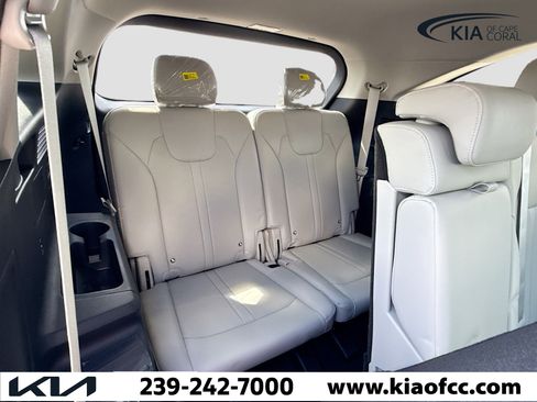New 2026 Kia Sorento S image 19