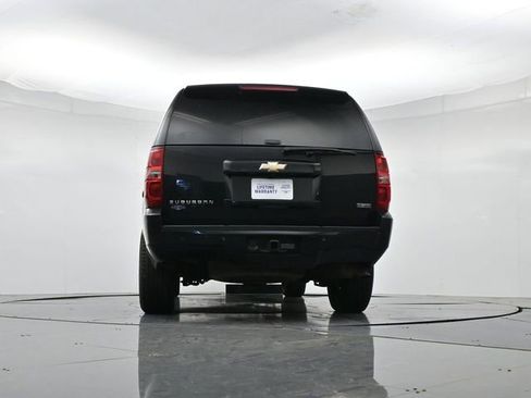 Used 2008 Chevrolet Suburban LTZ w/ LTZ Preferred Equipment Group AWD/4WD image 42