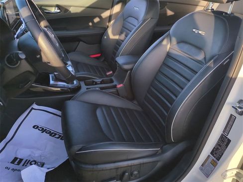 Used 2023 Kia Forte GT-Line w/ GT-Line Premium Package image 19