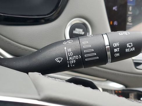 Certified 2024 Cadillac XT5 Premium Luxury w/ Technology Package AWD/4WD image 20