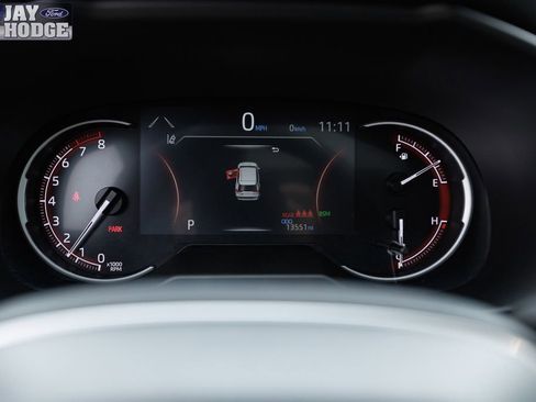 Used 2024 Toyota RAV4 XLE Premium image 28