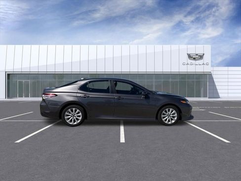 Used 2020 Toyota Camry LE FWD image 2