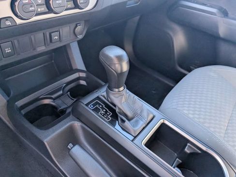 Used 2023 Toyota Tacoma SR AWD/4WD image 21