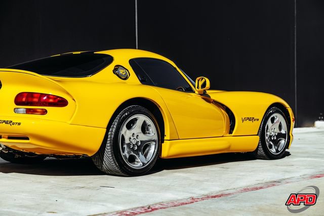 Used 2001 Dodge Viper GTS RWD image 52