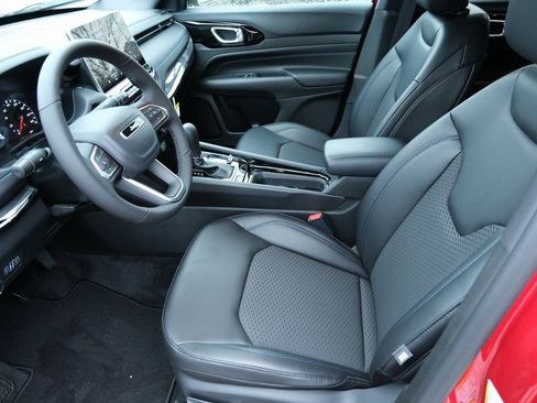 New 2026 Jeep Compass Latitude image 5