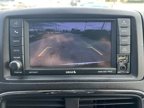 Used 2019 Dodge Grand Caravan GT w/ Safety Sphere Group FWD image 29