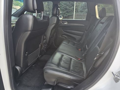 Used 2014 Jeep Grand Cherokee Limited w/ Trailer Tow Group IV AWD/4WD image 18