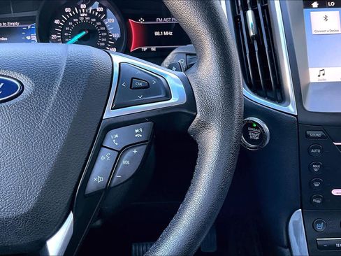 Used 2016 Ford Edge Titanium w/ Equipment Group 301A image 24