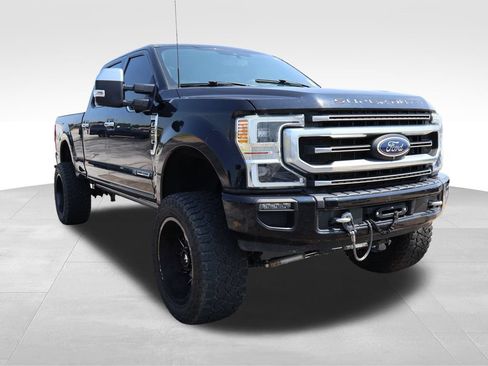 Used 2021 Ford F250 Platinum w/ FX4 Off-Road Package AWD/4WD image 12