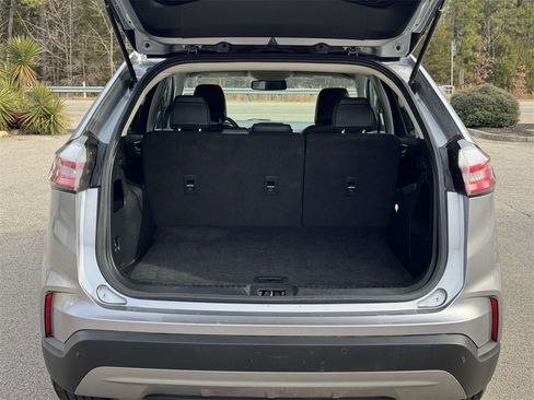 Used 2024 Ford Edge SEL image 15