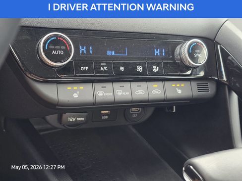 Used 2022 Hyundai Elantra SEL w/ Convenience Package FWD image 21