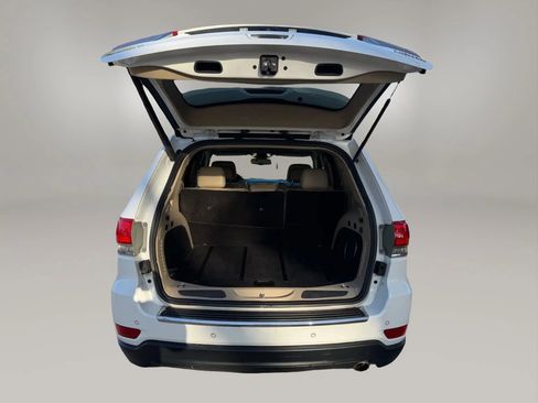 Used 2016 Jeep Grand Cherokee Limited RWD image 18
