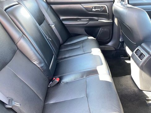 Certified 2018 Nissan Altima 2.5 SL FWD image 12