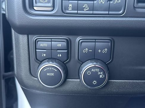 Used 2022 Chevrolet Tahoe Z71 AWD/4WD image 29