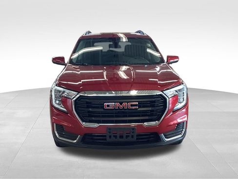 Used 2022 GMC Terrain SLE w/ Driver Convenience Package AWD/4WD image 9