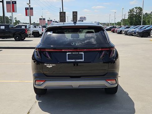 Used 2025 Hyundai Tucson SEL FWD image 6