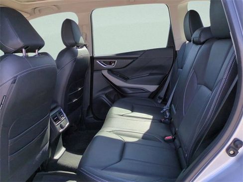 Used 2023 Subaru Forester Limited image 14