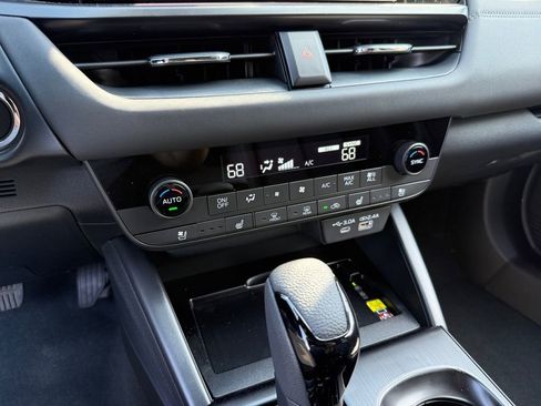New 2026 Subaru Outback Touring XT AWD/4WD image 21