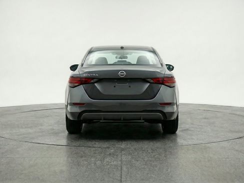 Used 2025 Nissan Sentra SV FWD image 7