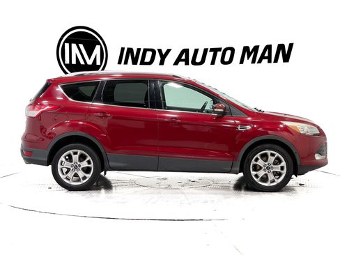 Used 2016 Ford Escape Titanium w/ Equipment Group 301A AWD/4WD image 3