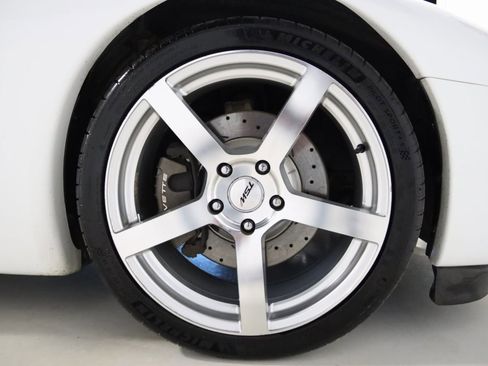 Used 2004 Chevrolet Corvette w/ Preferred Equipment Group image 70