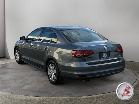 Used 2017 Volkswagen Jetta S FWD image 5