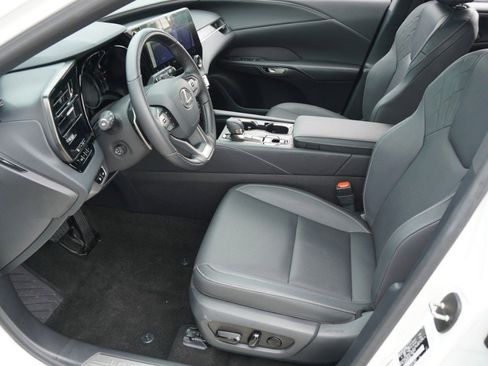 Used 2024 Lexus RX 350 Premium w/ Accessory Package (Z1) FWD image 13