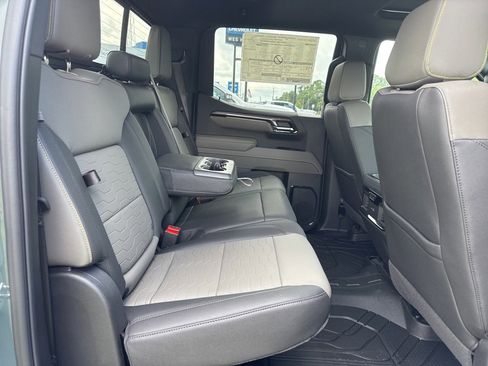 New 2025 Chevrolet Silverado 1500 ZR2 w/ Technology Package image 15