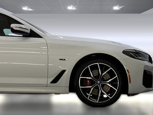 Certified 2023 BMW 530e 530e w/ M Sport Package image 35
