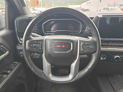 Used 2022 GMC Sierra 1500 SLE AWD/4WD image 12
