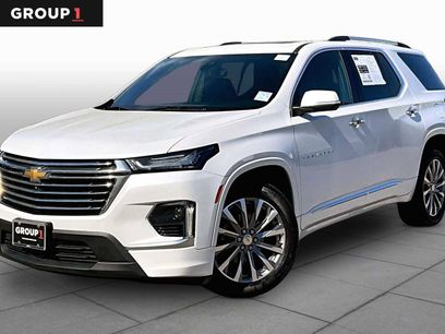 Used 2023 Chevrolet Traverse Premier
