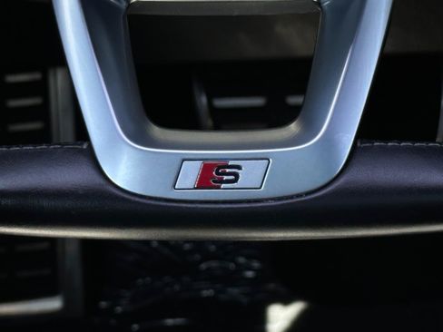 Used 2020 Audi SQ5 Premium Plus w/ Premium Plus Package AWD/4WD image 11