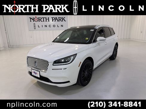 Used 2022 Lincoln Corsair Reserve FWD image 1