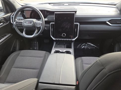 Used 2025 GMC Acadia Elevation image 25