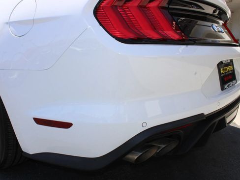 Used 2022 Ford Mustang GT Premium w/ Equipment Group 401A RWD image 28