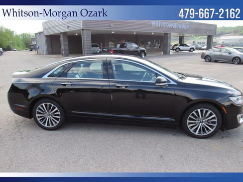 Used 2019 Lincoln MKZ Premiere FWD image 15