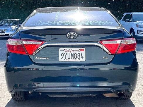 Used 2016 Toyota Camry SE FWD image 5
